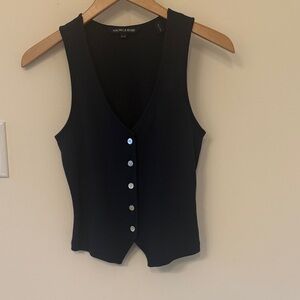 Hoorne Button-Down Tank Top